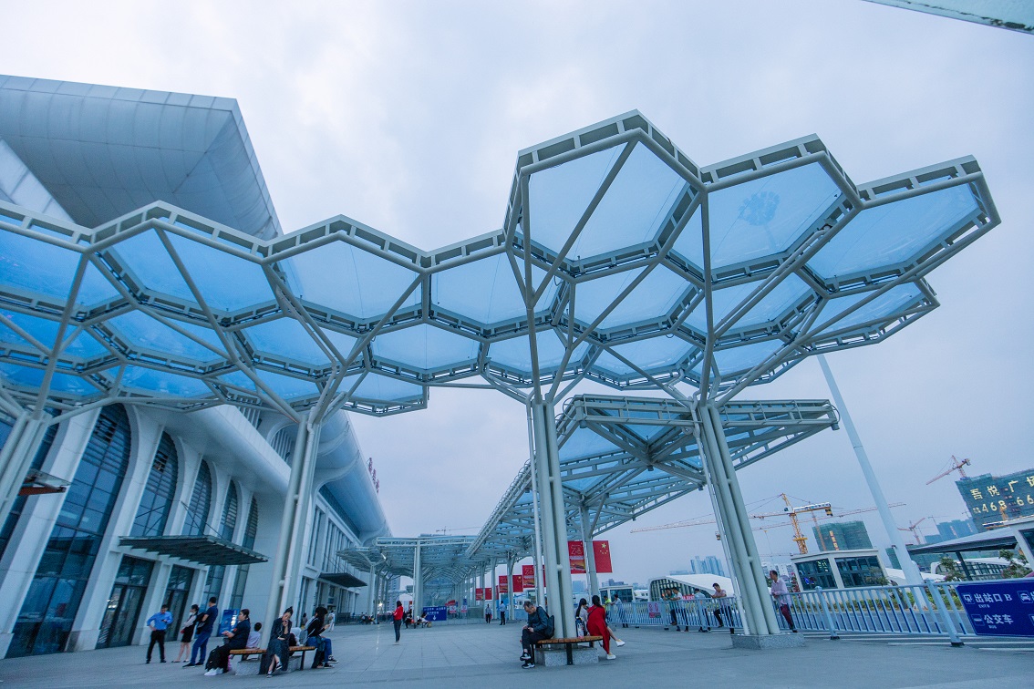 贵港高铁站ETFE膜结构雨棚 (3)